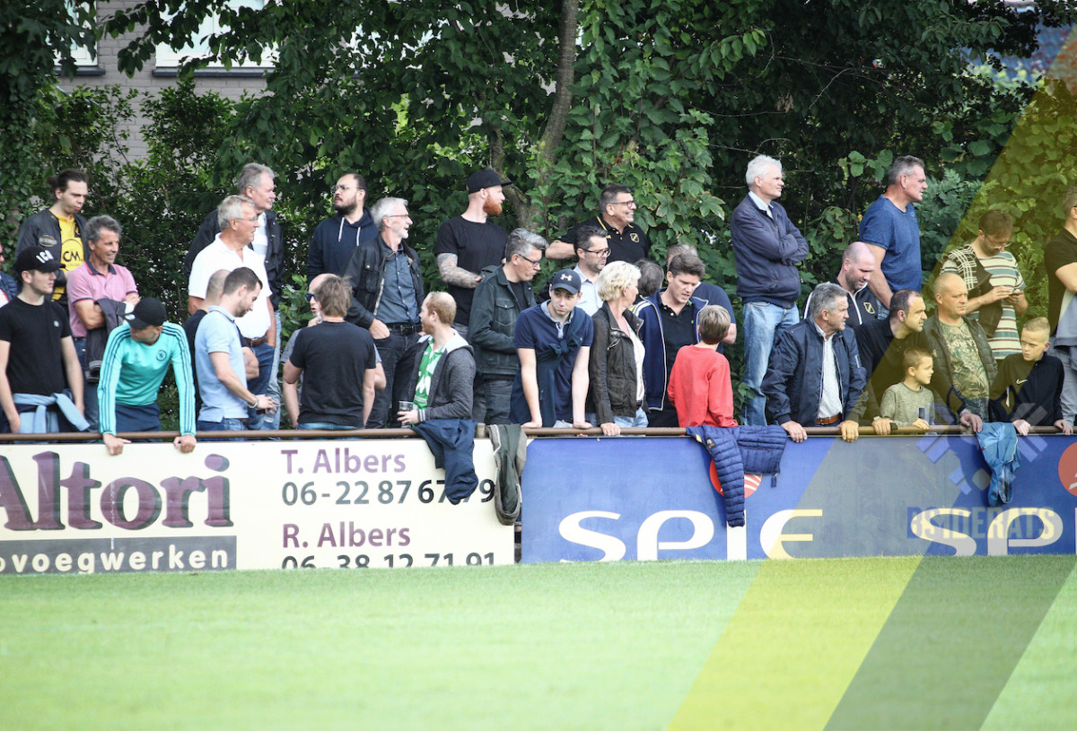 nac kortrijk [2 1] [82 van 92]